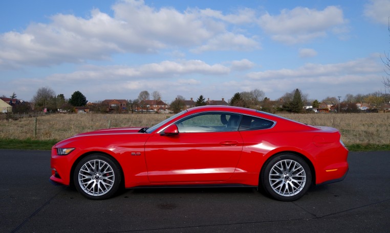 Ford_Mustang_For_Sale_by_select_GT._Prestige_and_Performance_Car_Sales_at_select_GT,_Aston_Clinton,_Bucks