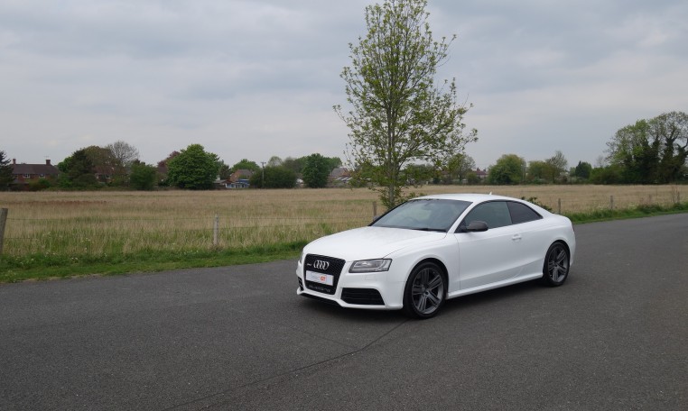 Audi RS5 COUPE 4.2 V8 FSI QUATTRO S TRONIC - SóCarrão