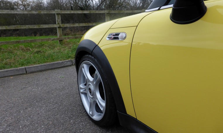 Mini Cooper S John Cooper Works JCW
