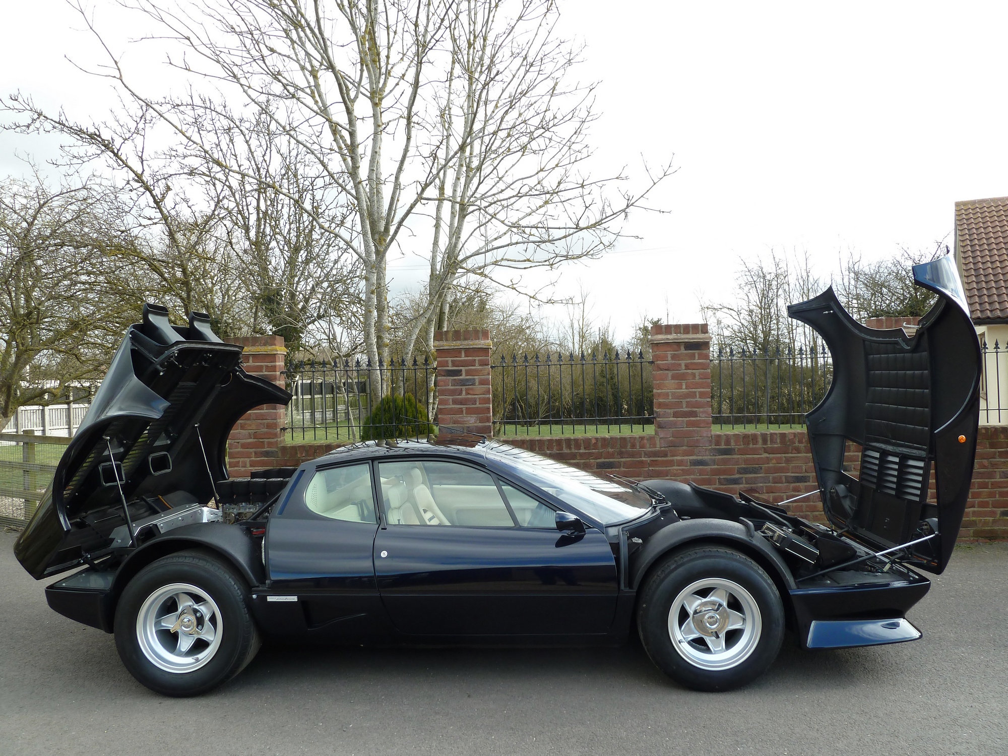 Ferrari 512 BB