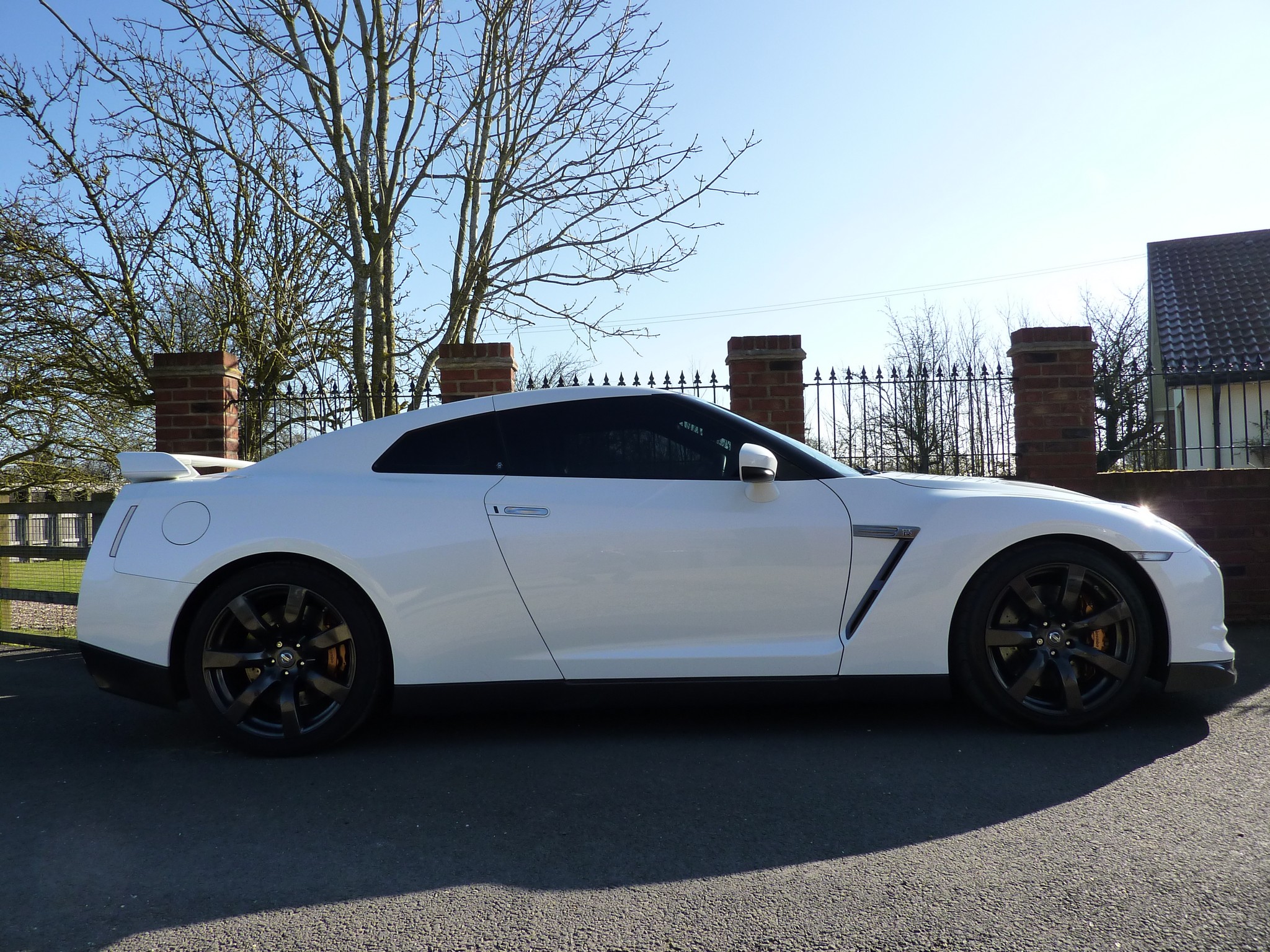 Nissan GTR