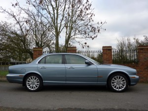 Jaguar XJR